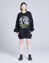 Load image into Gallery viewer, logo sweat top / BLACK