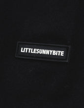 Load image into Gallery viewer, HELLO KITTY x little sunny bite long tee / BLACK