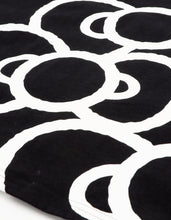 Load image into Gallery viewer, HELLO KITTY x little sunny bite long tee / BLACK