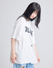 Load image into Gallery viewer, do me big tee / WHITE