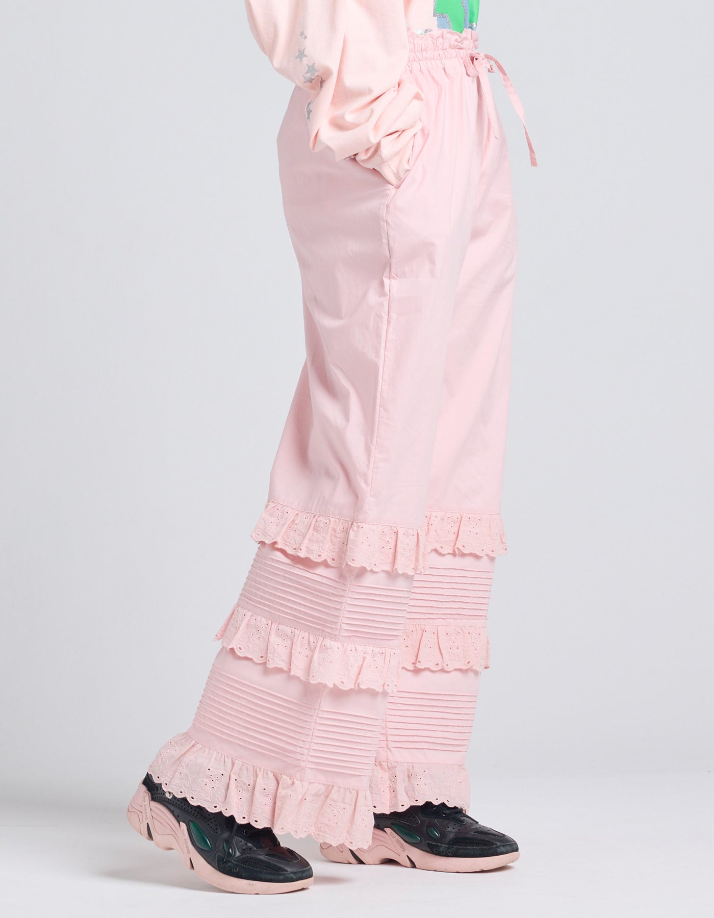 bear lace pants / PINK