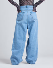 Load image into Gallery viewer, denim big pants / BLUE