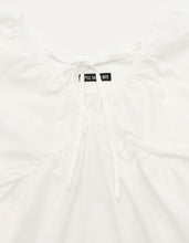 Load image into Gallery viewer, bear lace dress / WHITE