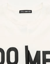 Load image into Gallery viewer, do me big tee / WHITE