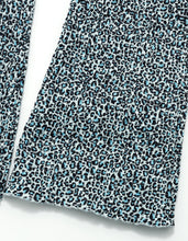 Load image into Gallery viewer, leopard shirring pants / BLUE