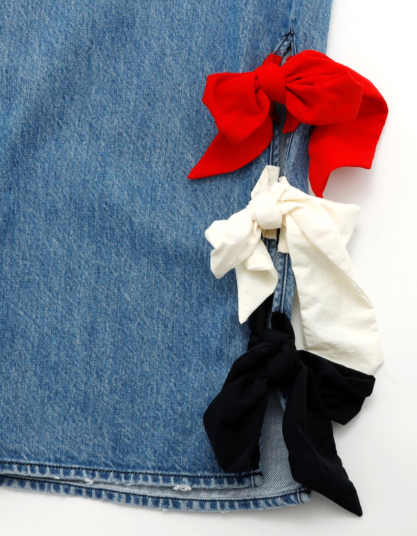 denim ribbon pants / BLUE
