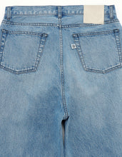 Load image into Gallery viewer, denim big pants / BLUE
