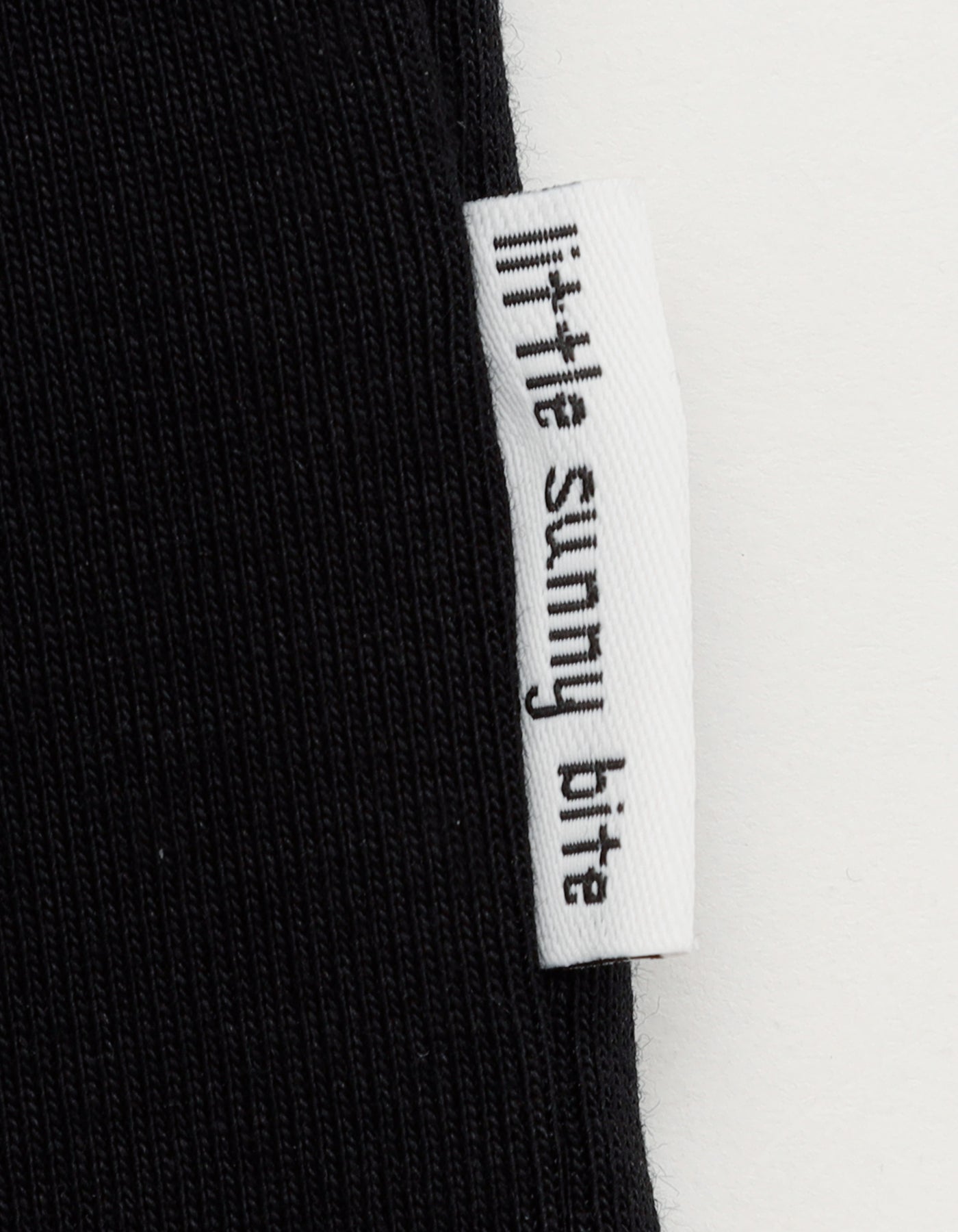 pony big tee / BLACK