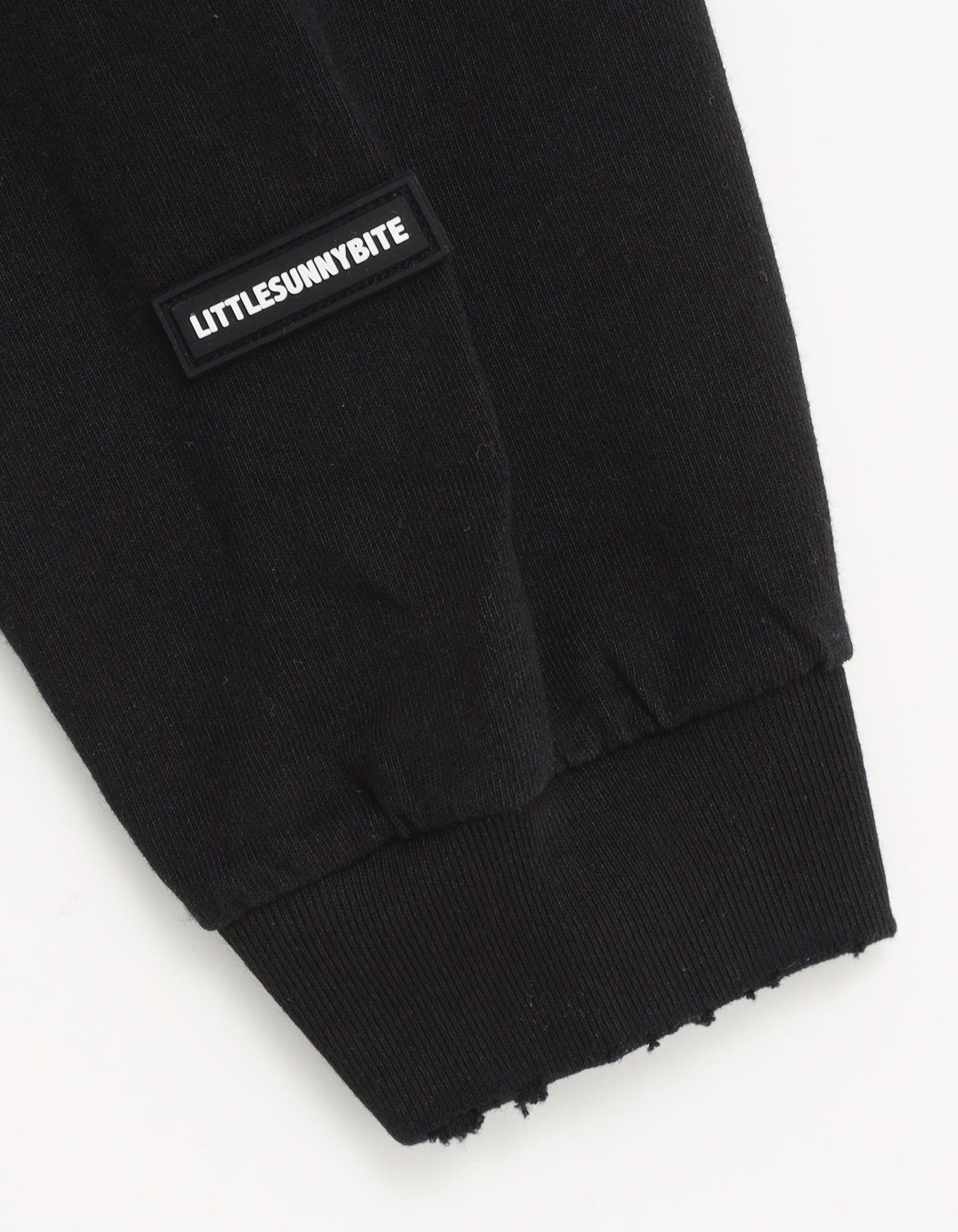 hello kitty x little sunny bite long tee / BLACK