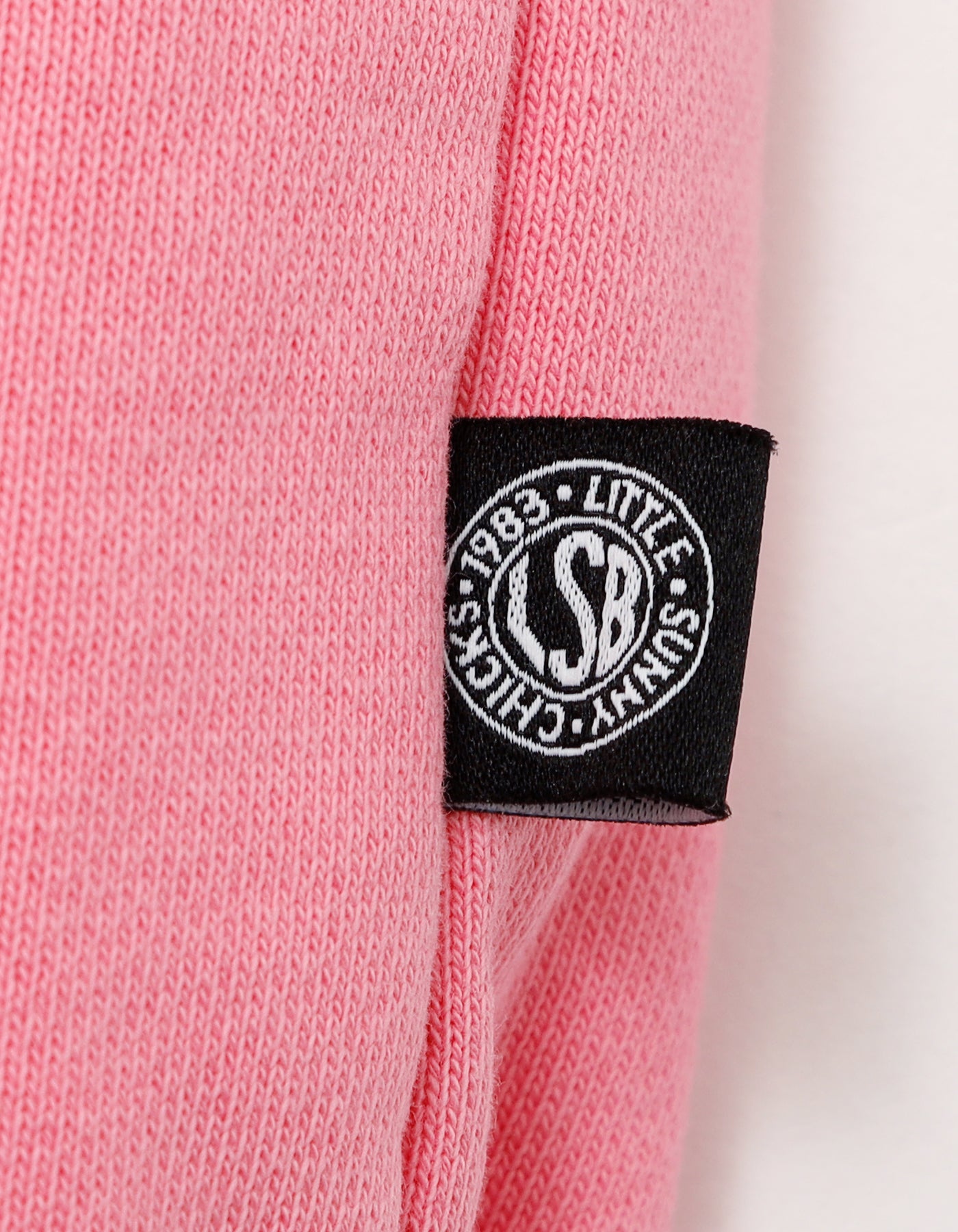 【PRE-ORDER】stranger things x little sunny bite logo sweat top / PINK