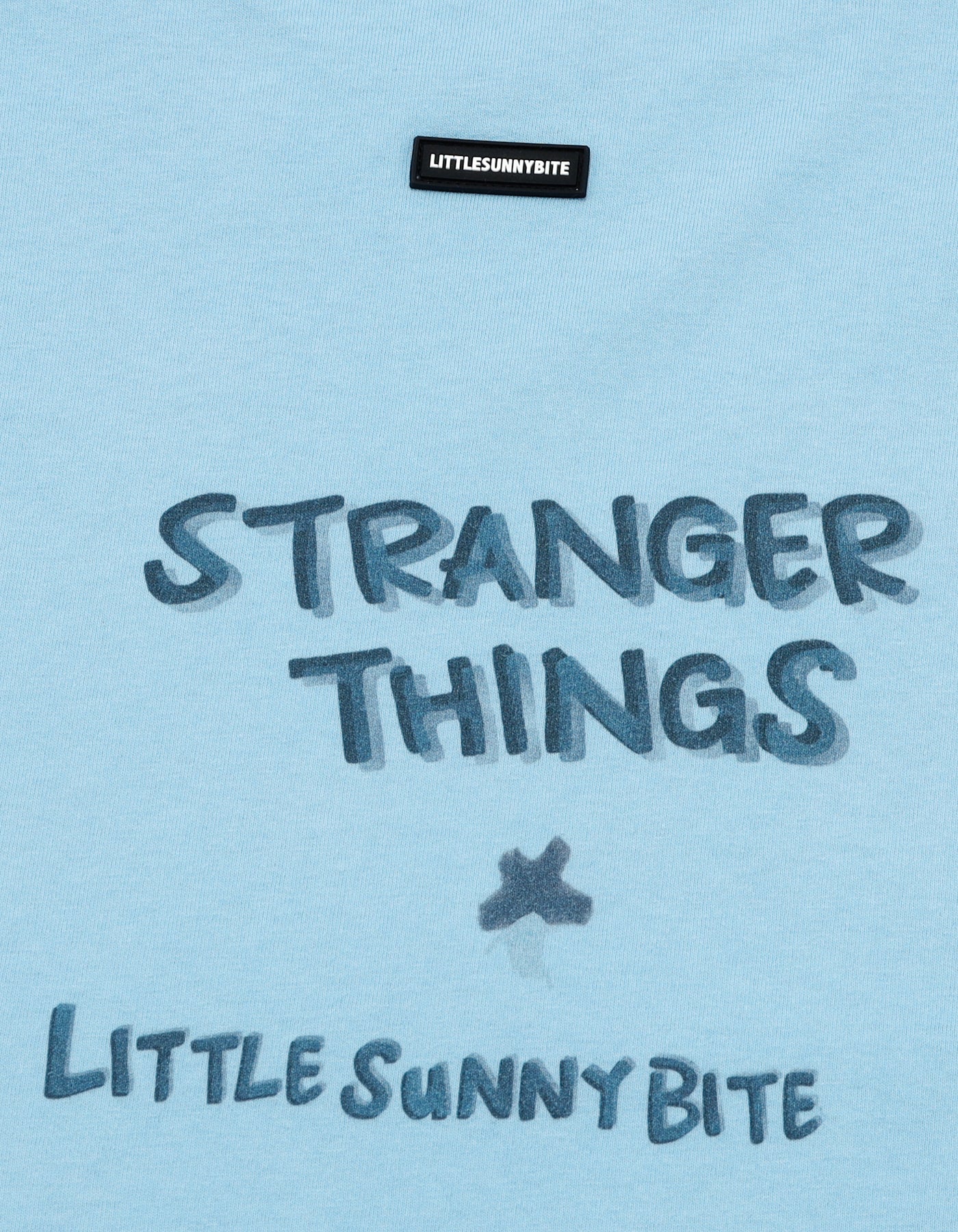【PRE-ORDER】stranger things x little sunny bite will long tee / BLUE