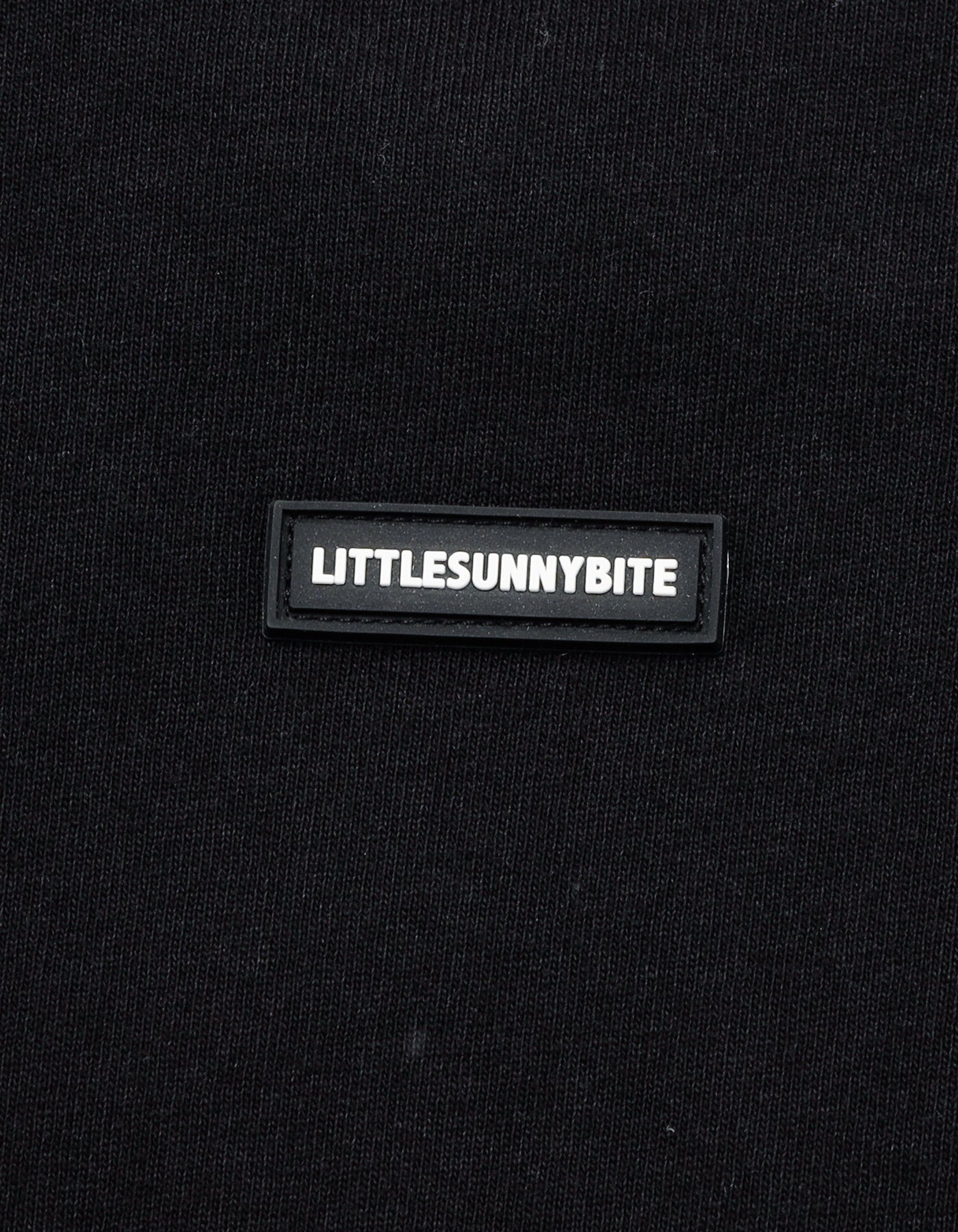 【PRE-ORDER】stranger things x little sunny bite graphic fake layered long tee / BLACK