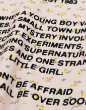 画像をギャラリービューアに読み込む, 【PRE-ORDER】stranger things x little sunny bite floral sweat top / PINK