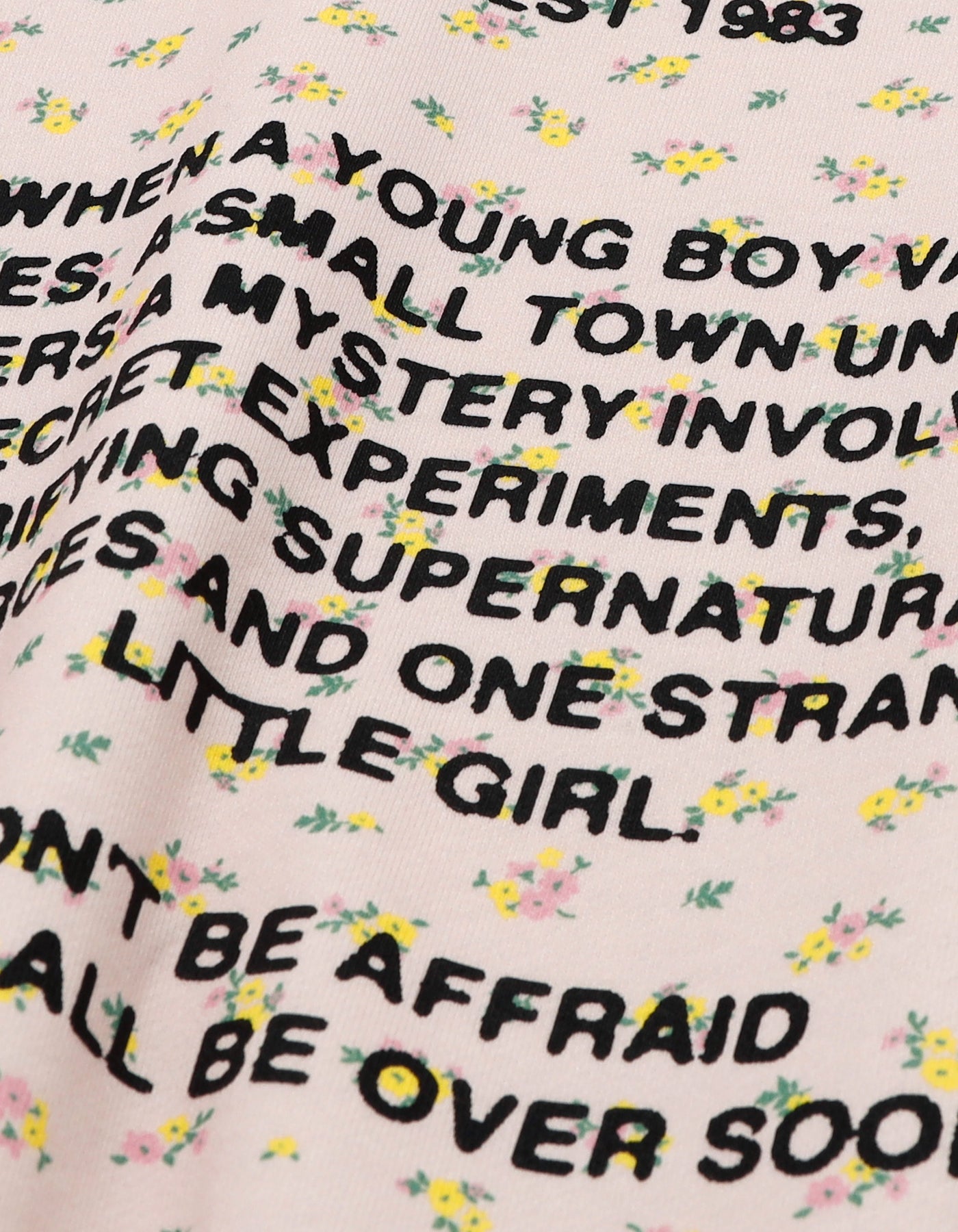 【PRE-ORDER】stranger things x little sunny bite floral sweat top / PINK