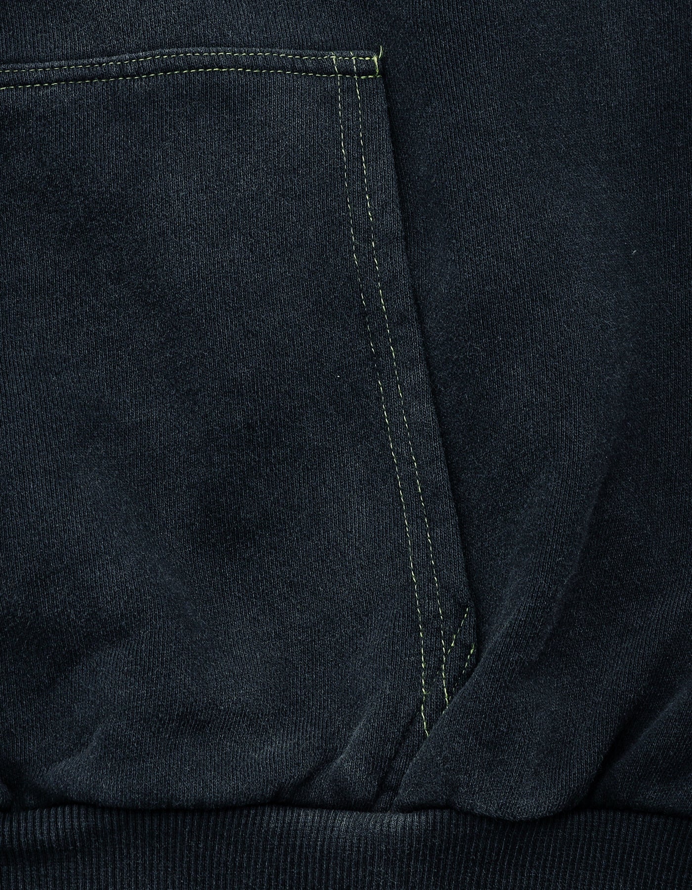gradation logo zip hoodie / BLACK
