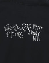 画像をギャラリービューアに読み込む, Valerie Phillips x little sunny bite photo sweat top / BLACK