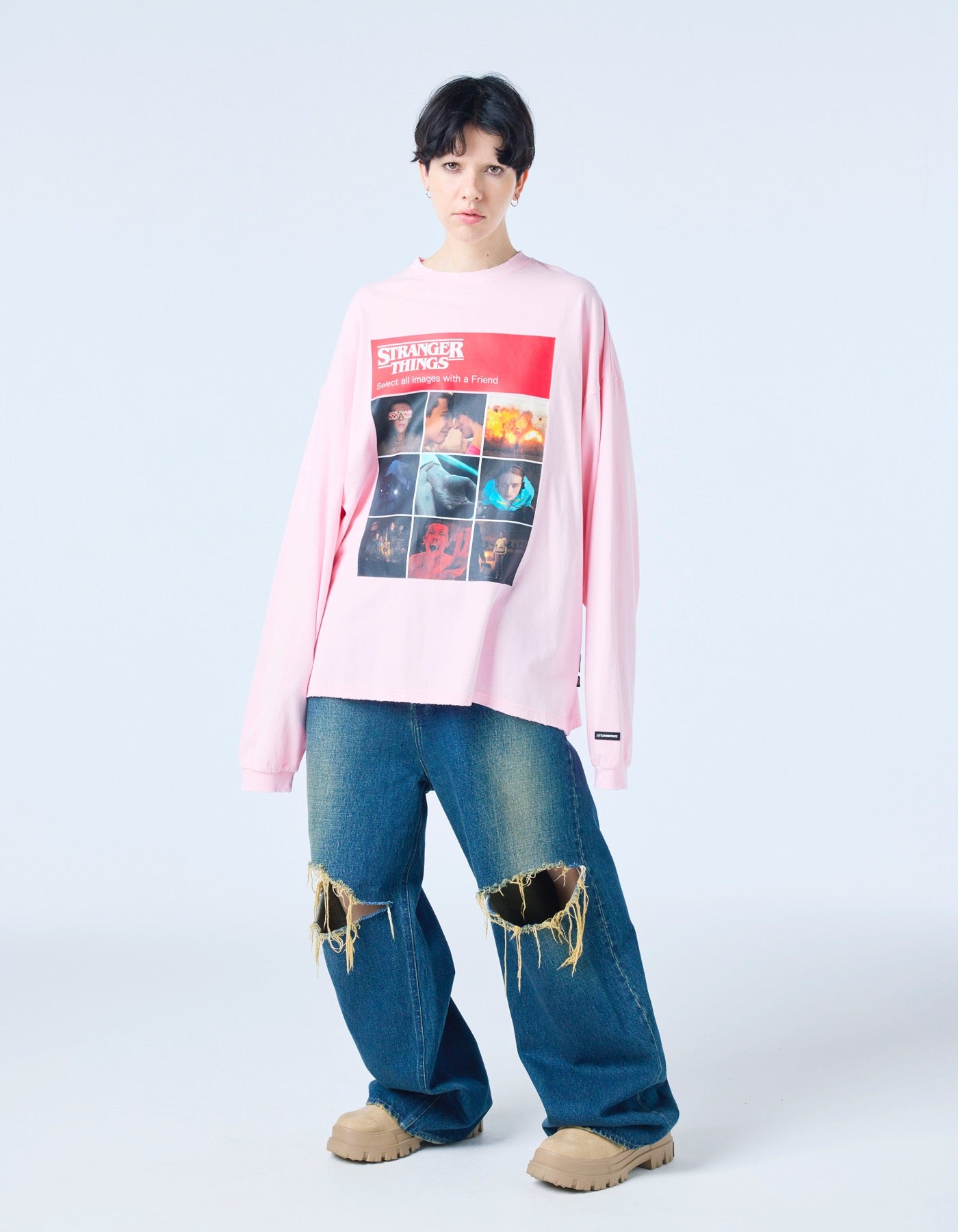 【PRE-ORDER】stranger things x little sunny bite click verify long tee / PINK