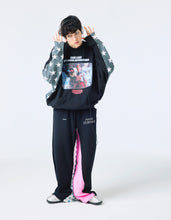 画像をギャラリービューアに読み込む, 【PRE-ORDER】stranger things x little sunny bite graphic sweat top / BLACK