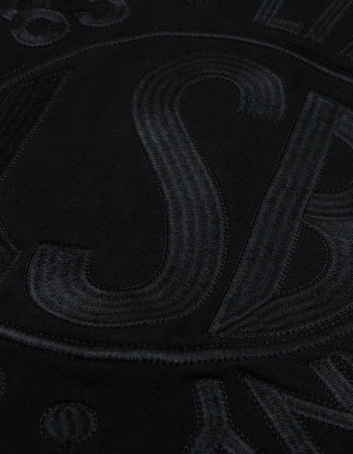 lacy logo hoodie / BLACK