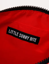 Load image into Gallery viewer, hello kitty x little sunny bite print bag / RED