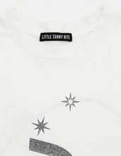 画像をギャラリービューアに読み込む, glitter print long tee / WHITE
