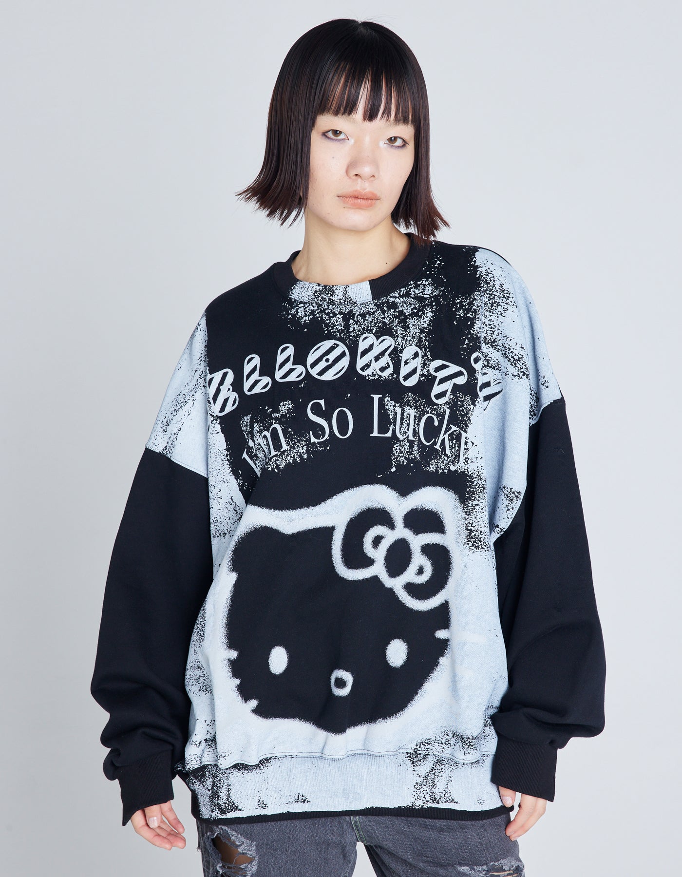 HELLO KITTY x little sunny bite sweat top / BLACK