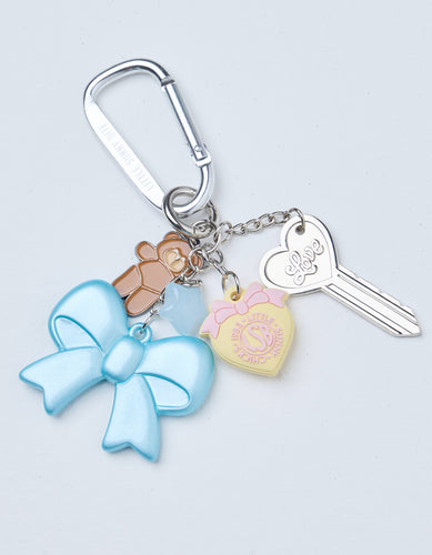 key chain / BLUE