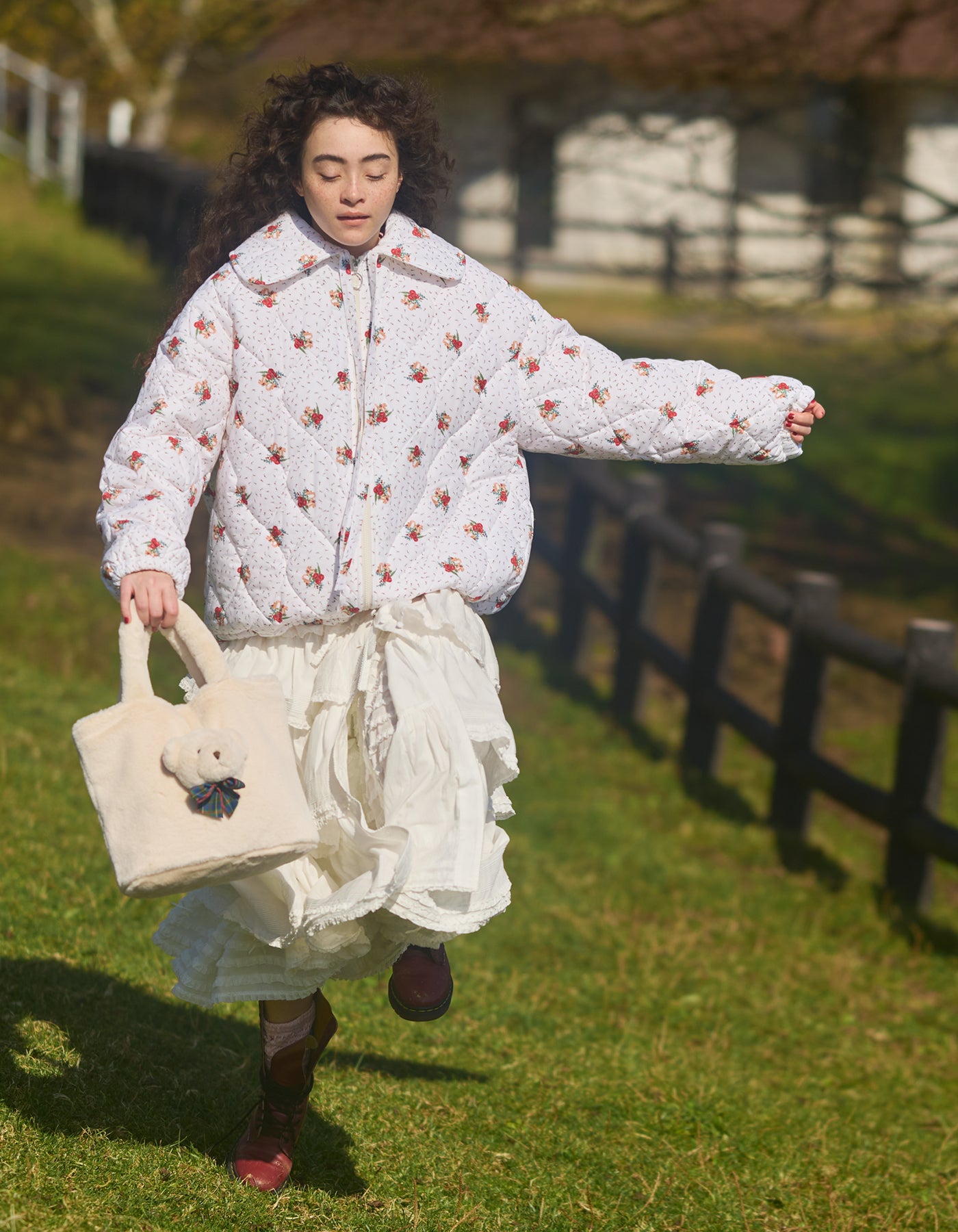 little sunny bite と pink house bear bag / CREAM