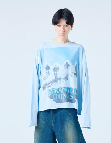【PRE-ORDER】stranger things x little sunny bite graphic long tee / BLUE
