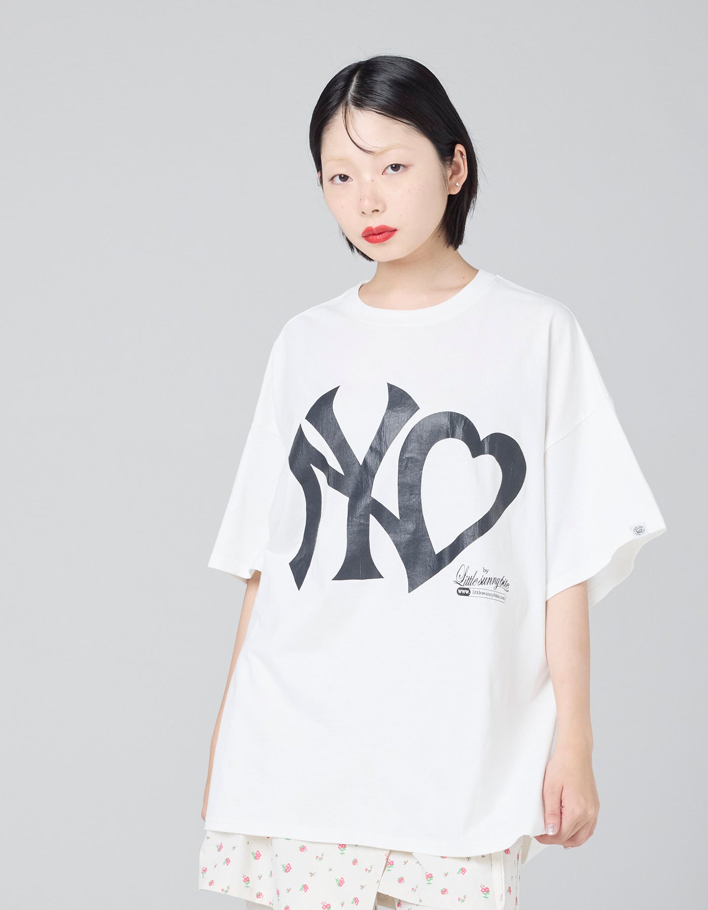 little sunny bite (リトルサニーバイト)NY ♡logo big tee / WHITE