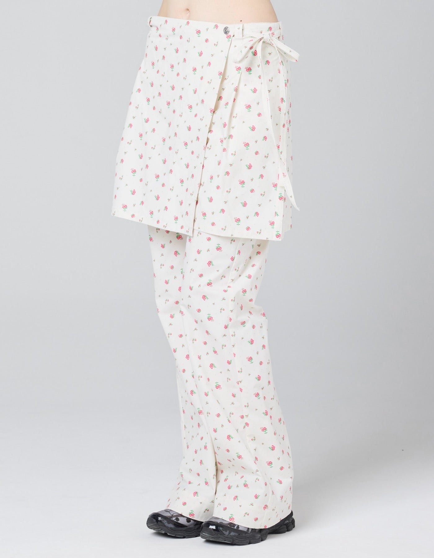 リトルサニーバイト　花柄ナイロンパンツ little sunny bite (リトルサニーバイト) floral nylon pants / WHITE