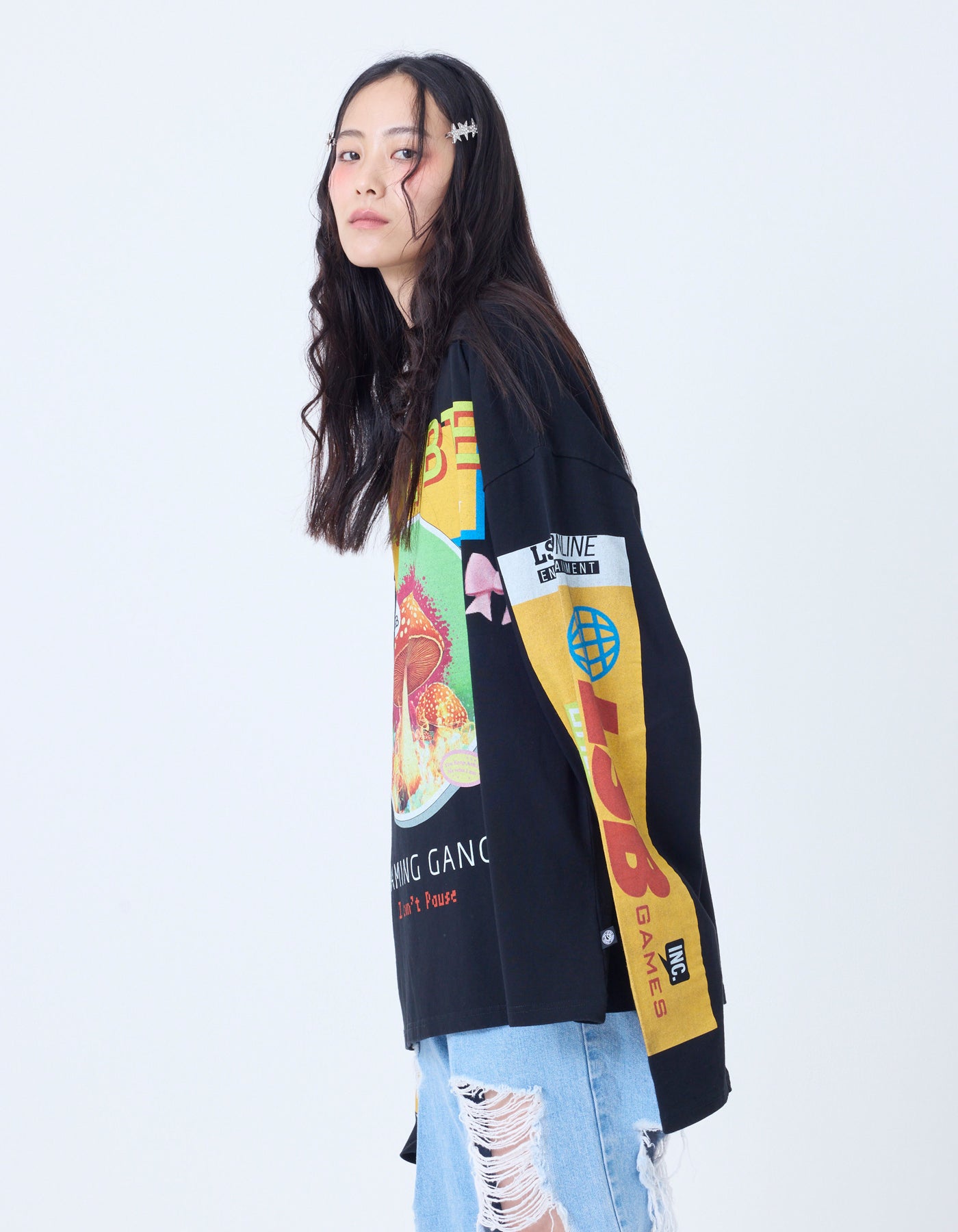 mushroom graphic long tee / BLACK