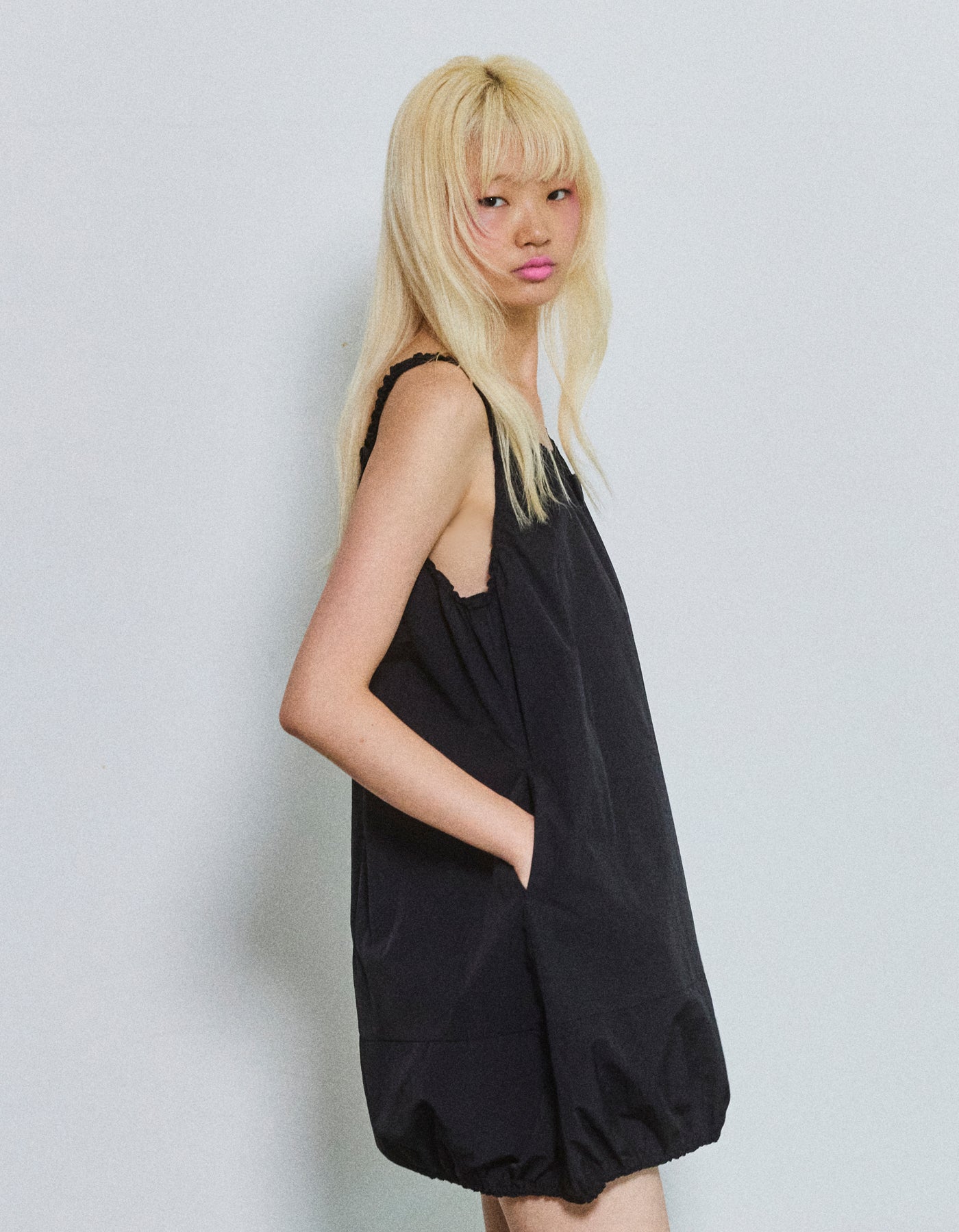 nylon mini dress / BLACK