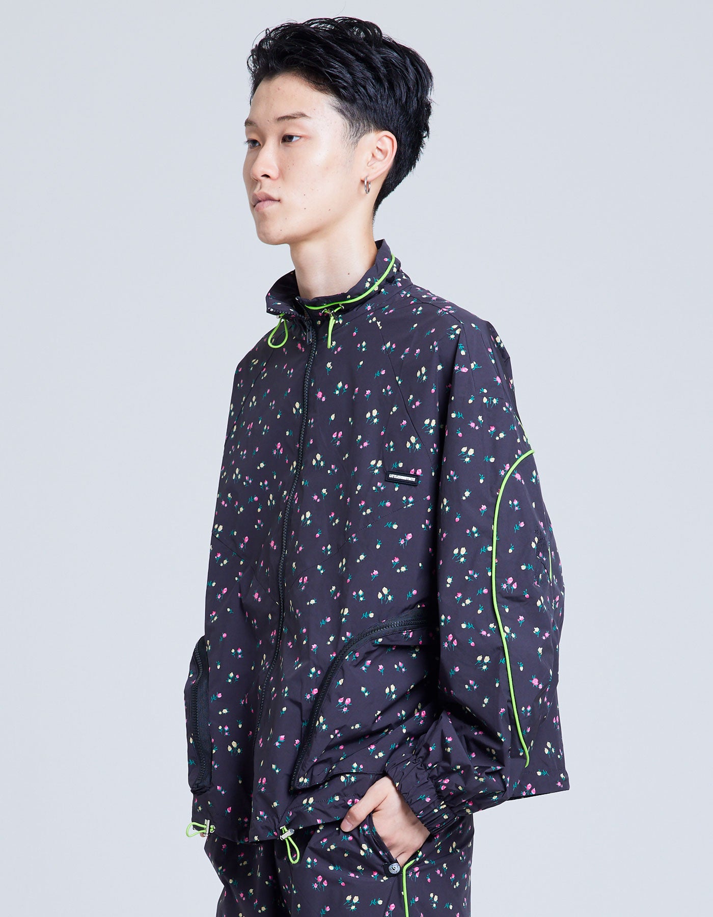 floral nylon jacket / BLACK