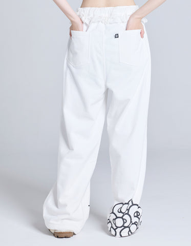 hello kitty x little sunny bite sweat pants / WHITE