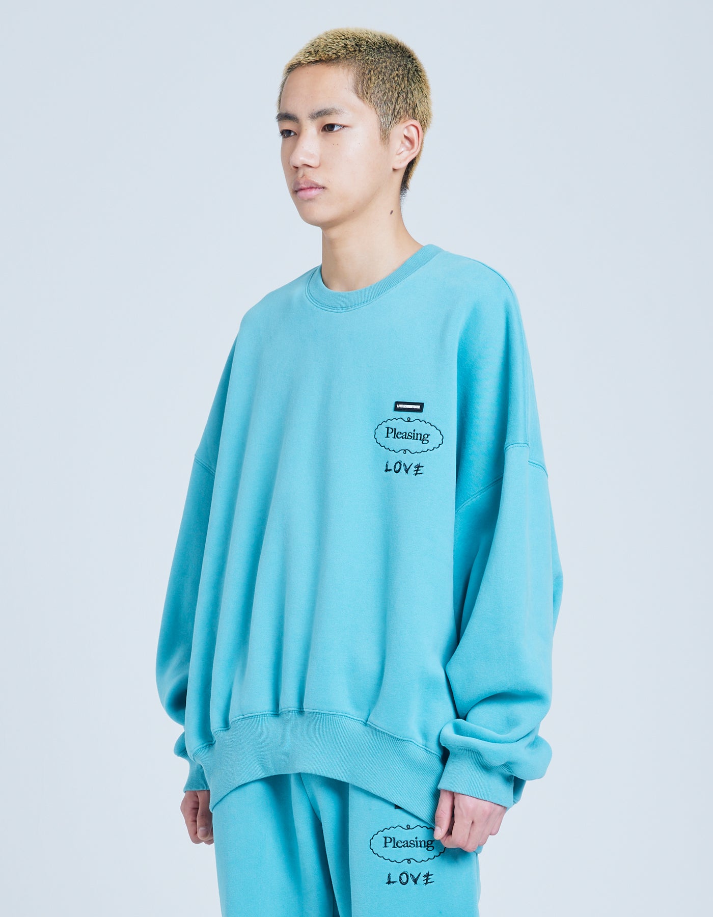 8】【Little Sunny Bite】logo sweat crew-