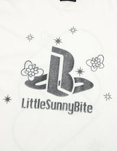 画像をギャラリービューアに読み込む, glitter print long tee / WHITE