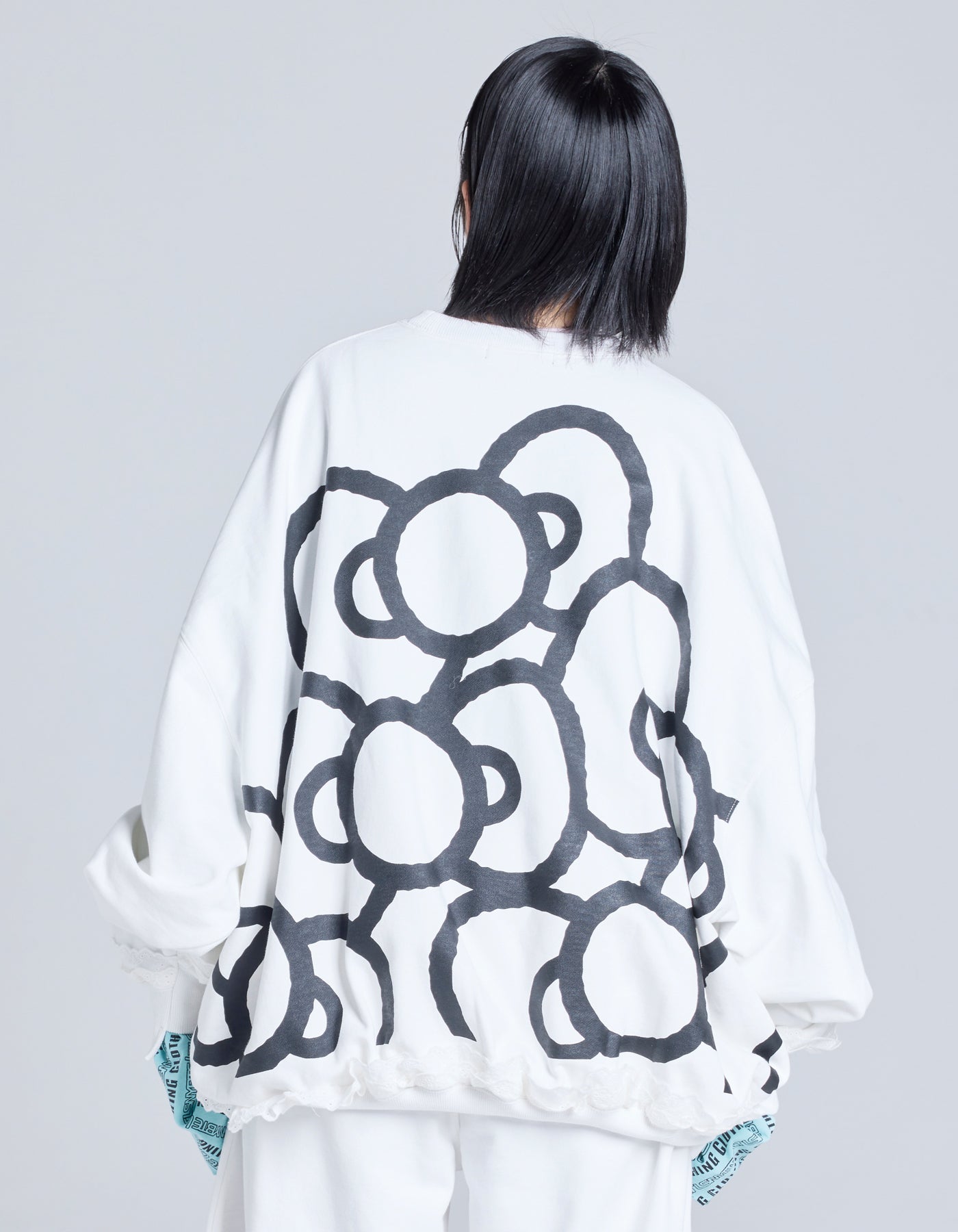 hello kitty x little sunny bite sweat top / WHITE