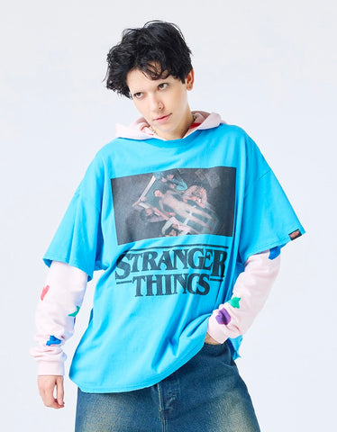 【PRE-ORDER】stranger things x little sunny bite photo big tee / BLUE
