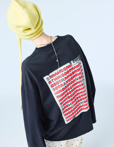 【PRE-ORDER】stranger things x little sunny bite click verify long tee / BLACK