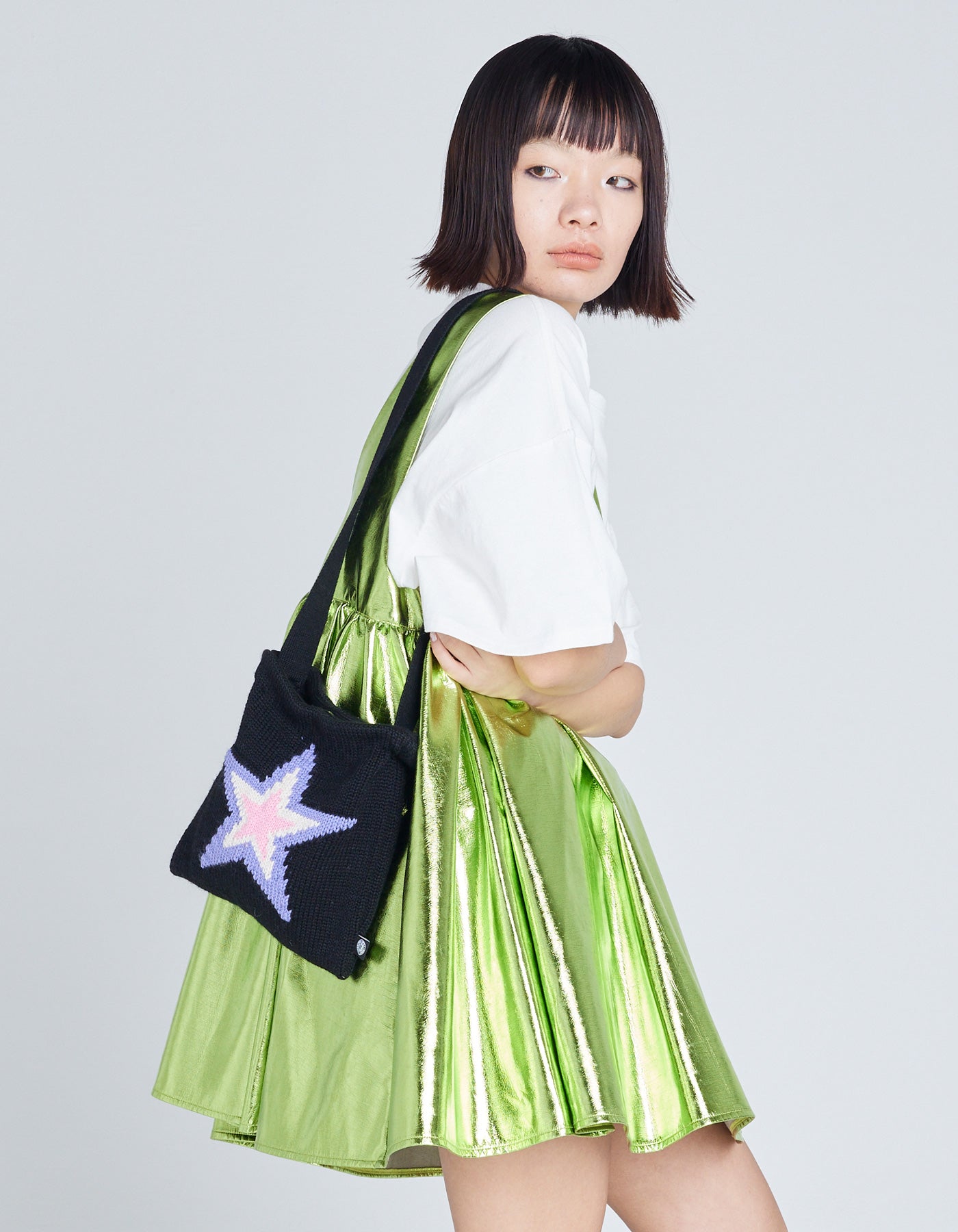 star knitting shoulder bag / BLACK