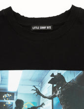 画像をギャラリービューアに読み込む, 【PRE-ORDER】stranger things x little sunny bite demogorgon tee / BLACK