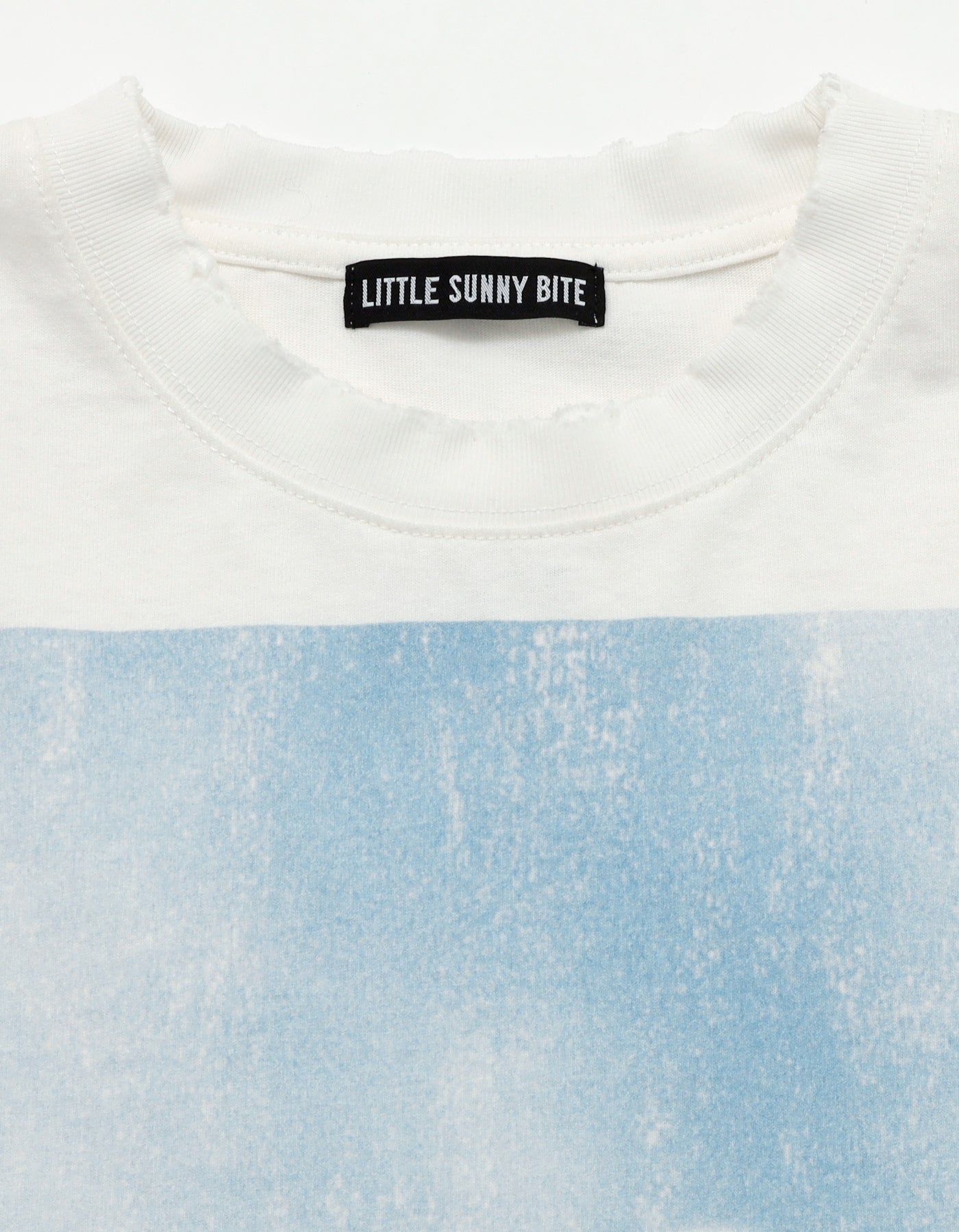 【PRE-ORDER】stranger things x little sunny bite graphic long tee / WHITE