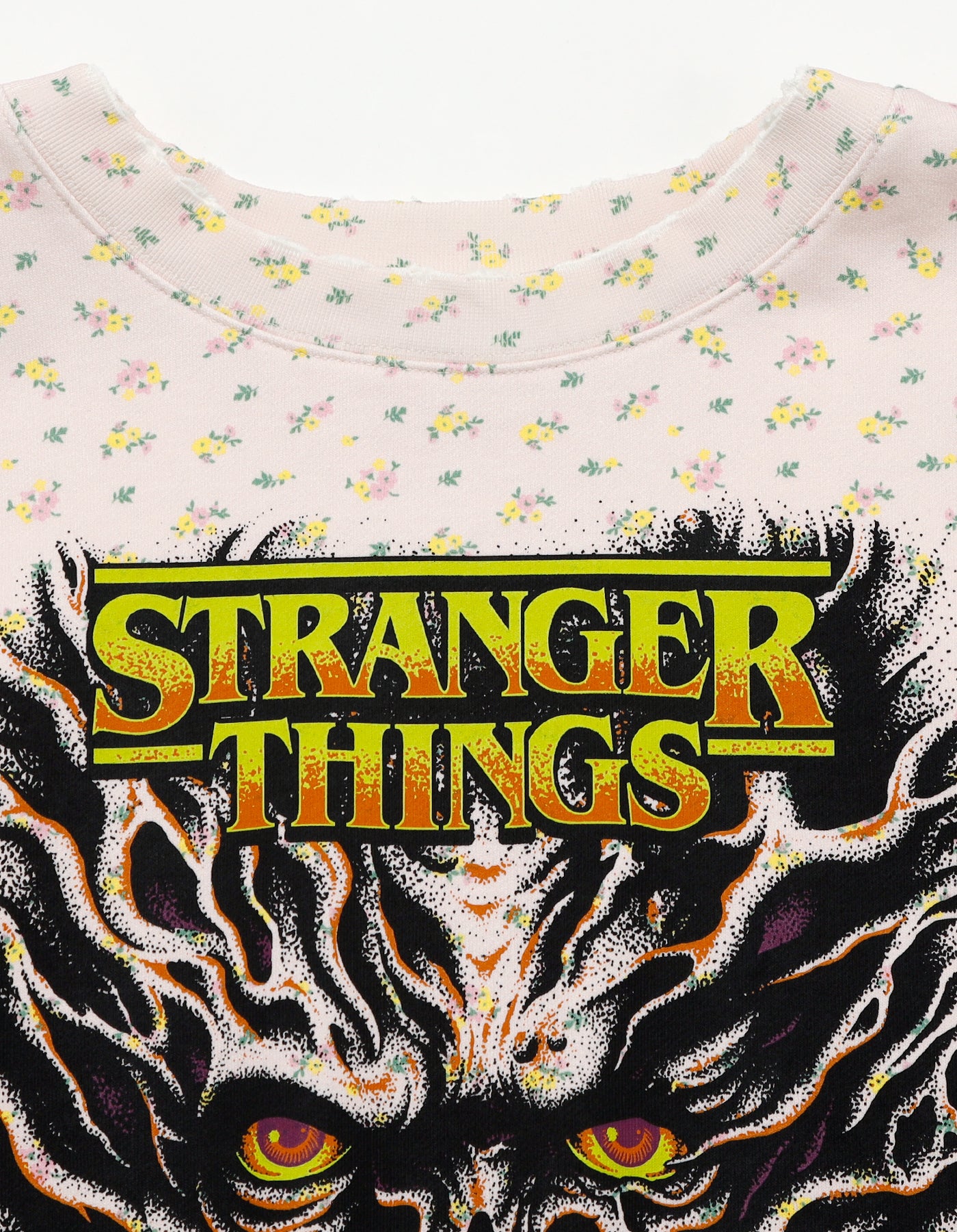 【PRE-ORDER】stranger things x little sunny bite floral sweat top / PINK