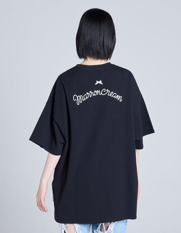 MARRONCREAM x little sunny bite big tee / BLACK