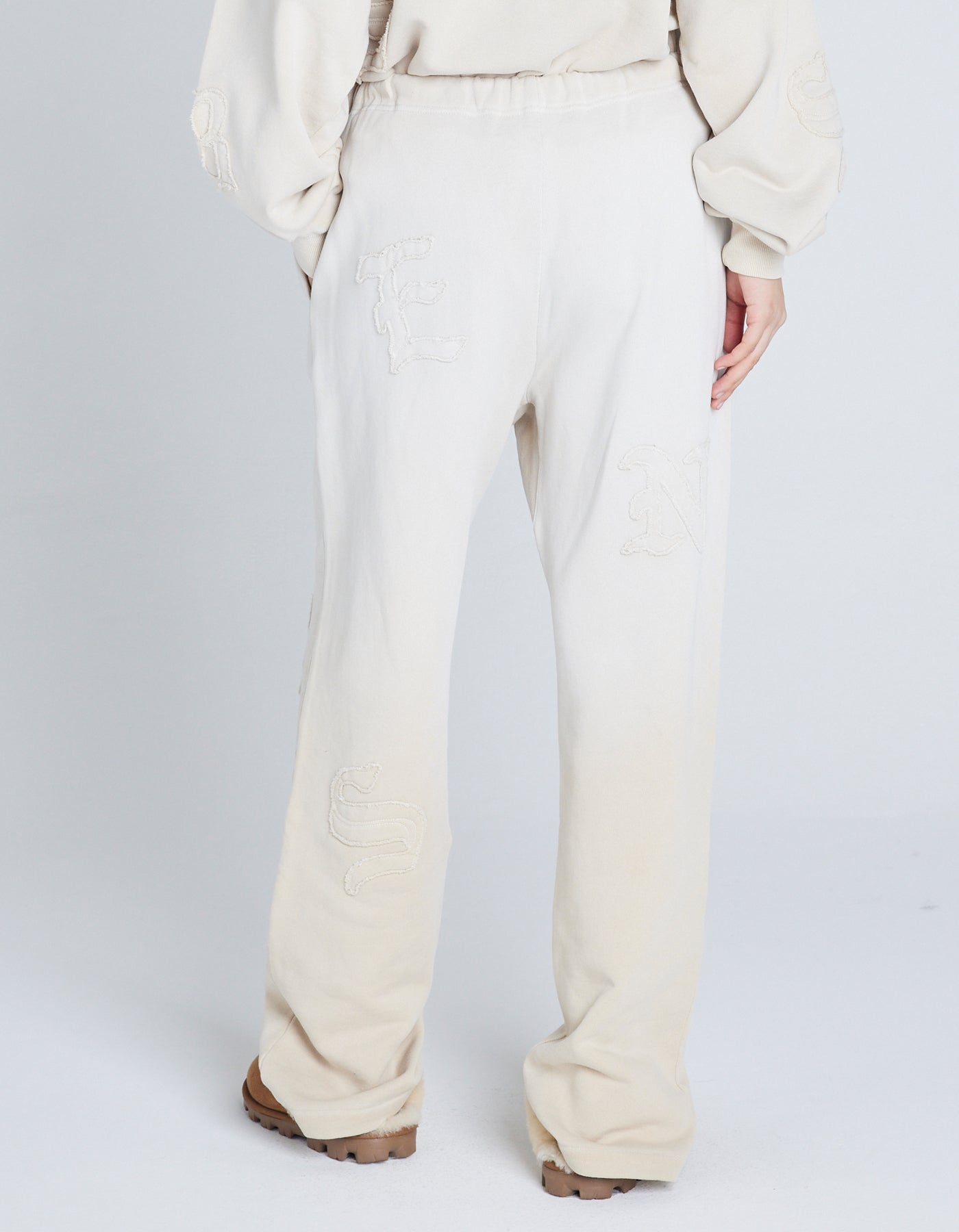 gradation sweat pants / BEIGE