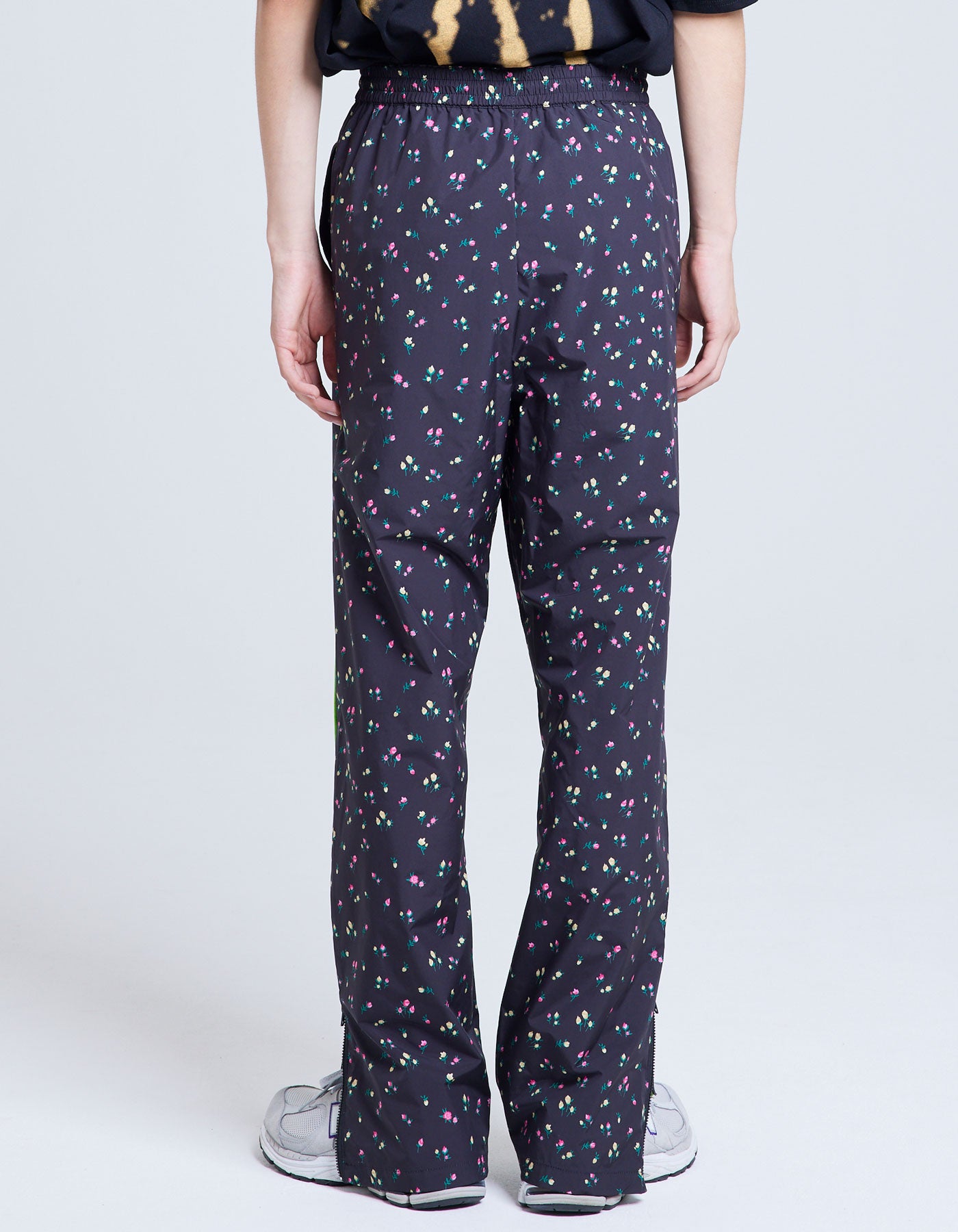リトルサニーバイトリトルサニーバイト/floral nylon pants