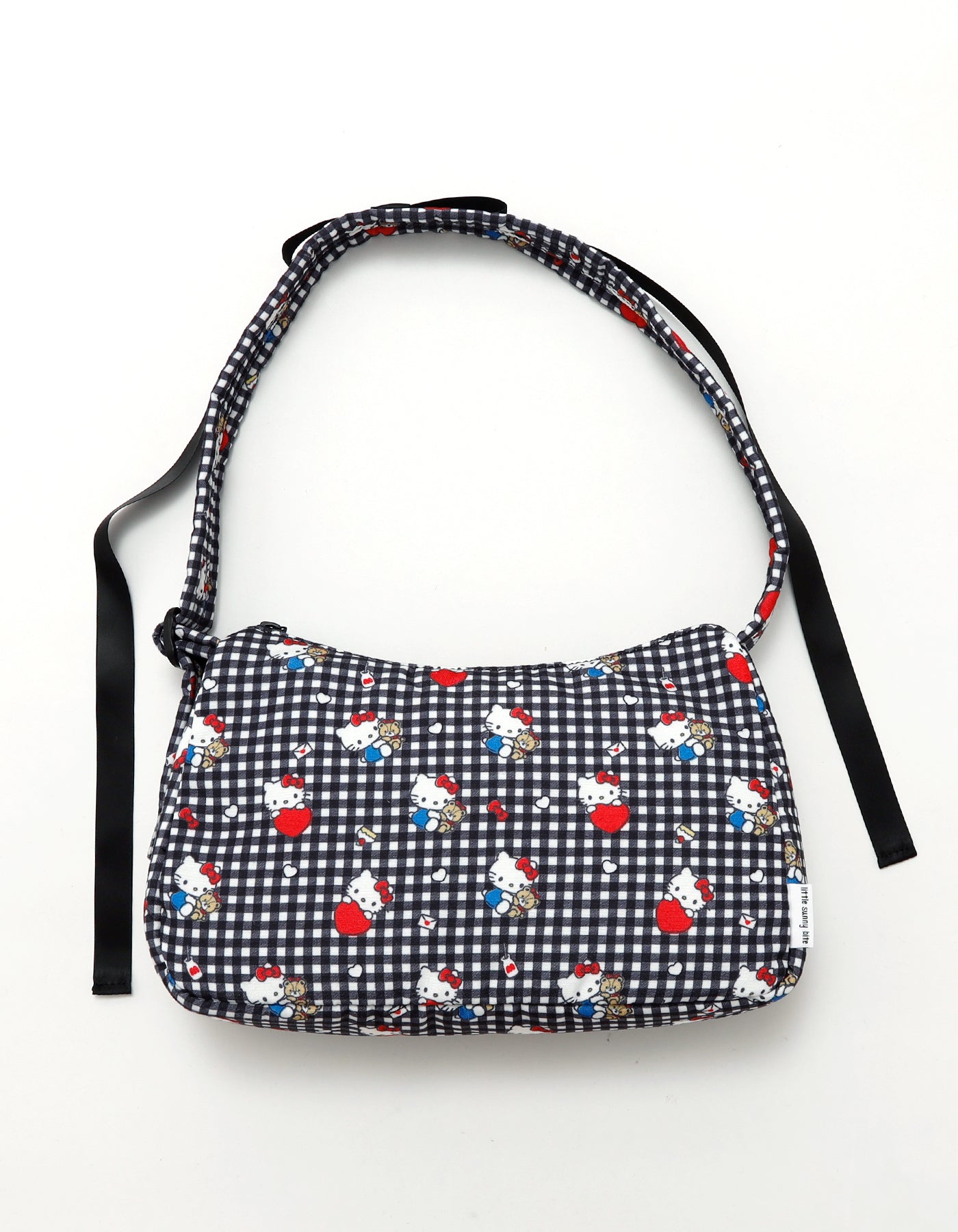 hello kitty x little sunny bite print bag / BLACK