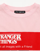画像をギャラリービューアに読み込む, 【PRE-ORDER】stranger things x little sunny bite click verify long tee / PINK