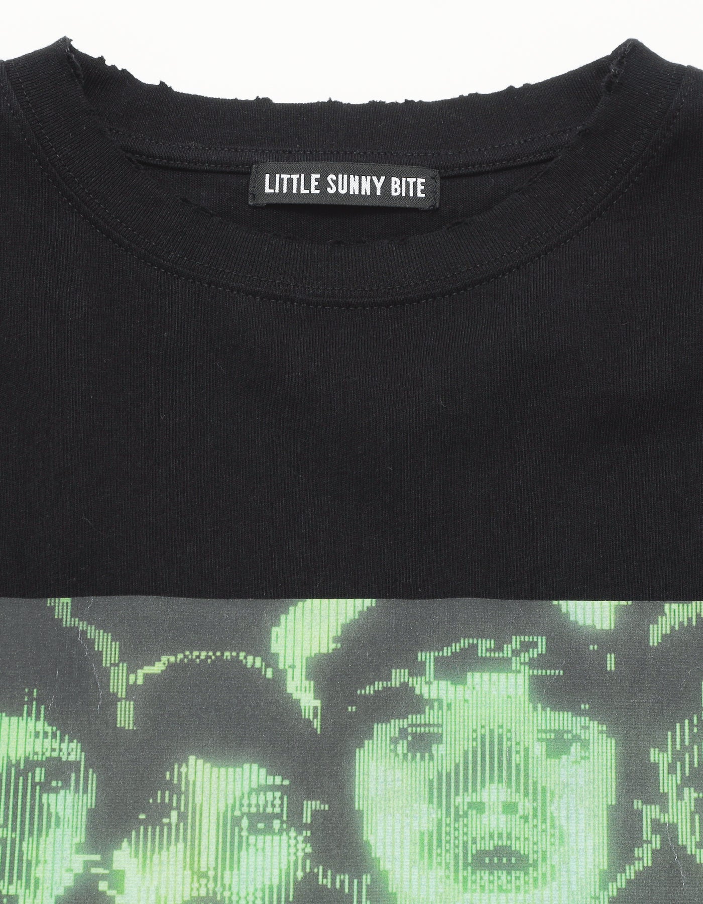 【PRE-ORDER】stranger things x little sunny bite graphic fake layered long tee / BLACK